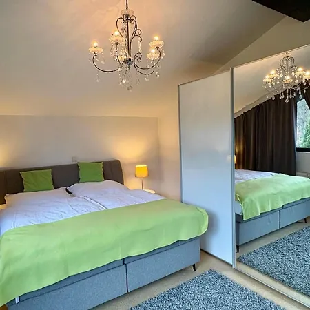 Deine Gruene Auszeit Nahe Hennef, Bonn & Koeln Apartmán *